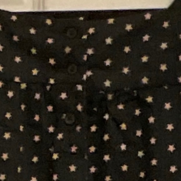 Gap kids Boho blouse black with light pink star pattern. Size 8-9 - Picture 3 of 7